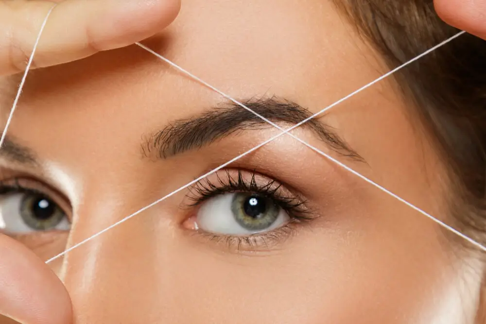 Image of Meena Threading & Waxing Center showcasing expert beauty services like eyebrow threading and organic facials.